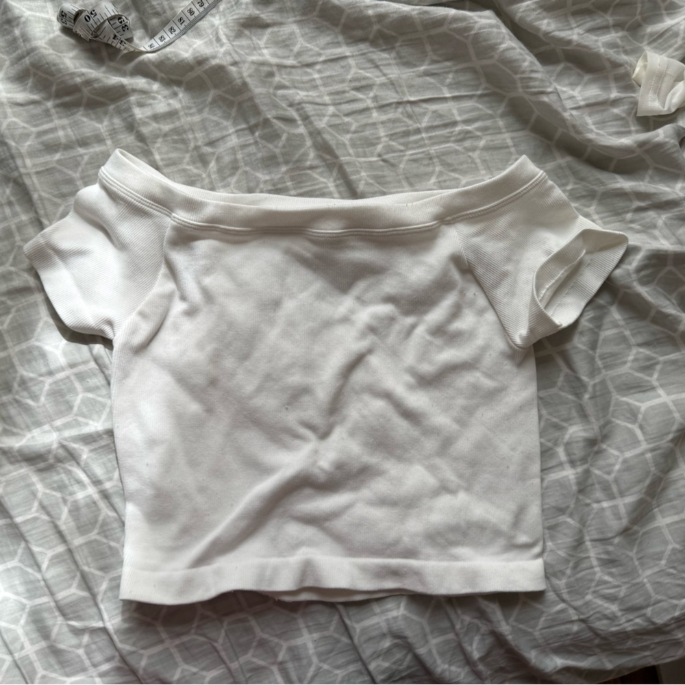 Ododos white crop top